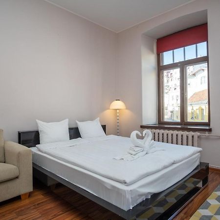 Old Town Studio Apartment - Uus Street 24 Tallinn Exteriör bild