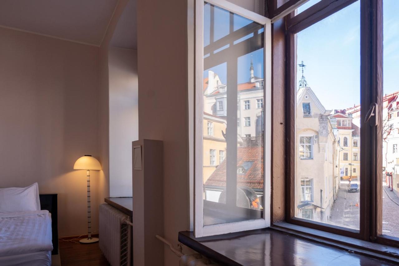 Old Town Studio Apartment - Uus Street 24 Tallinn Exteriör bild